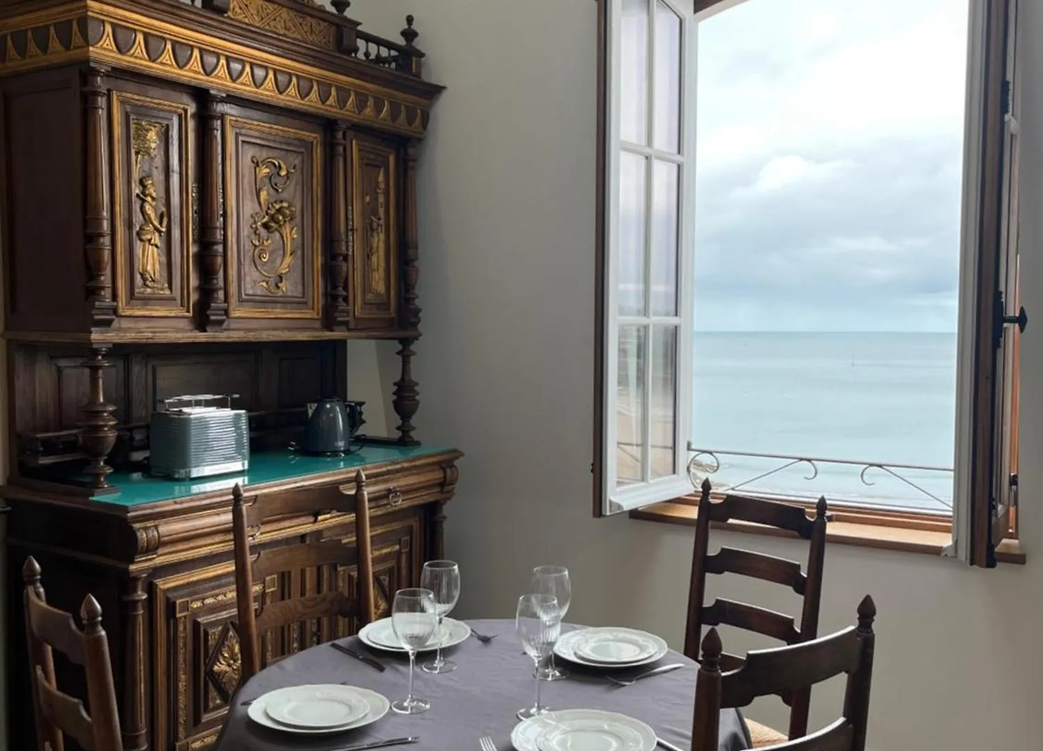 Le Royal XIX Vue Mer 212 Dinard 0*,  Francia